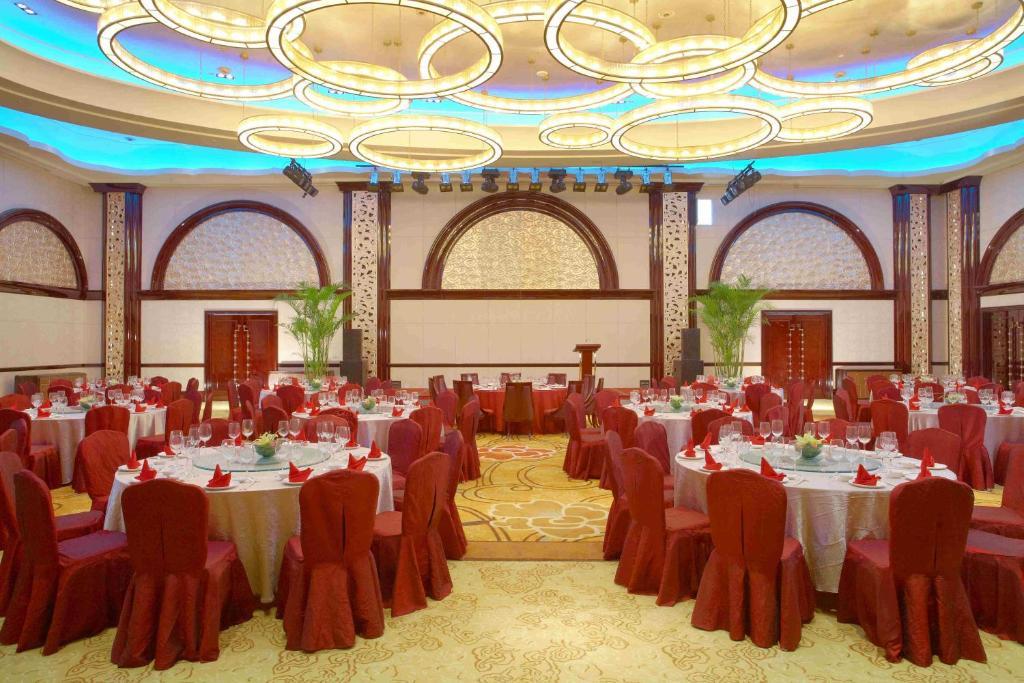 New Century Grand Hotel Peking Exterior foto